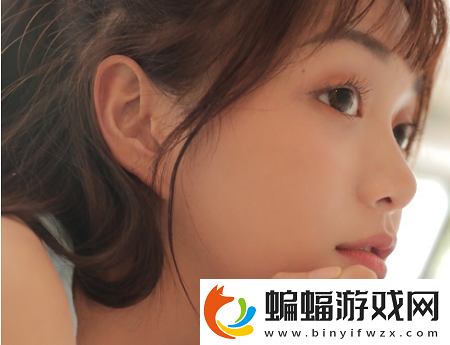 瘋狂梗傳對視變裝讓門前的人現出真容通關方法